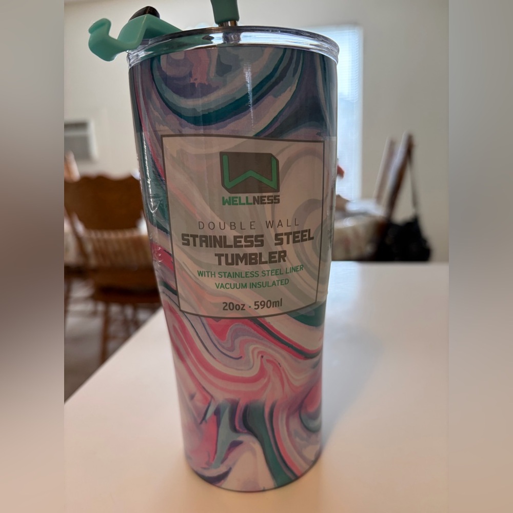 Kohl's Multicolor Swirl Tumbler
